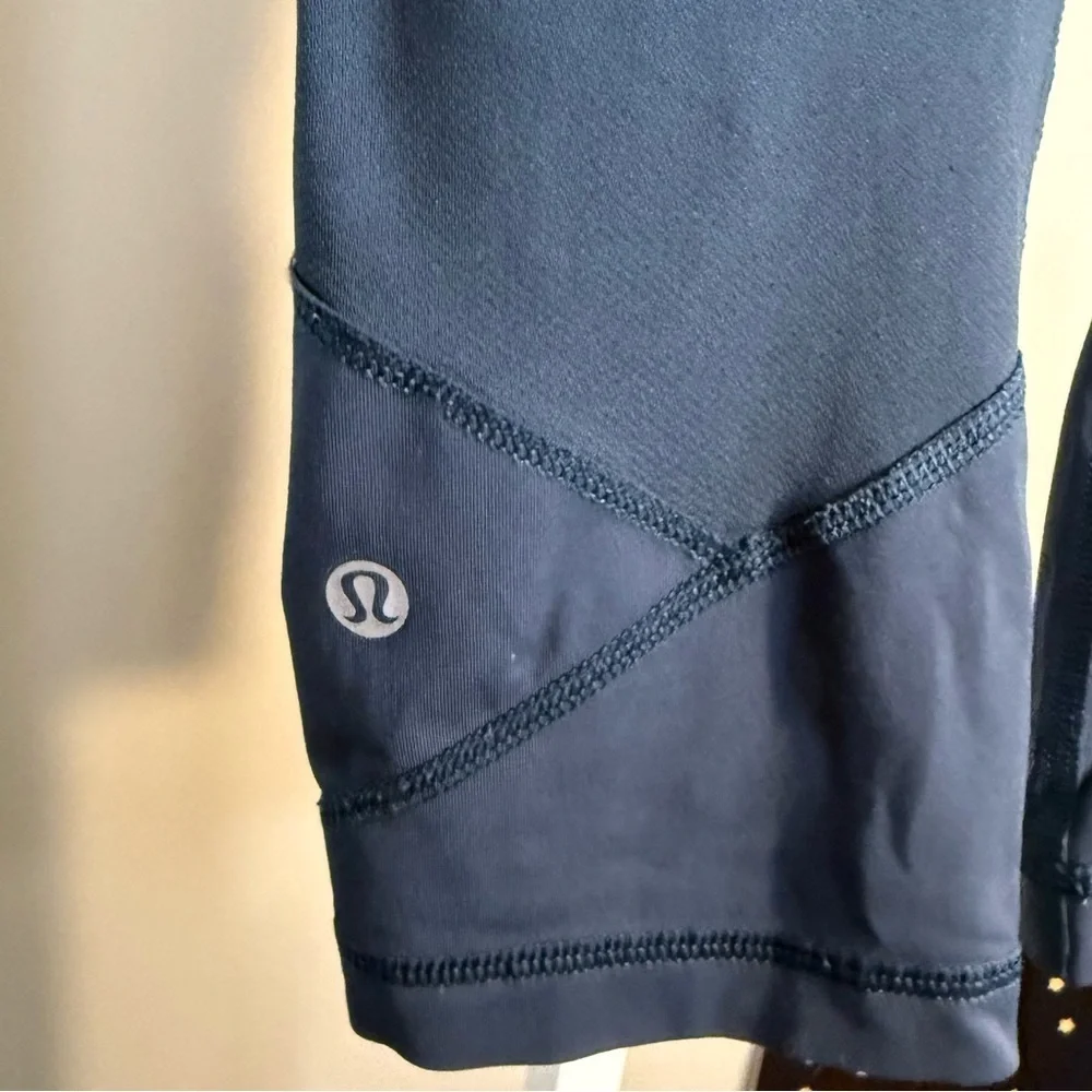 Lululemon Pace Rival Crop  Blue Size 4